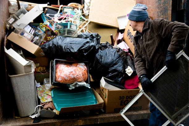 Best Garage Cleanout  in Hemlock, MI